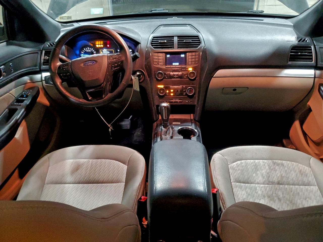 2018 FORD EXPLORER photo 15