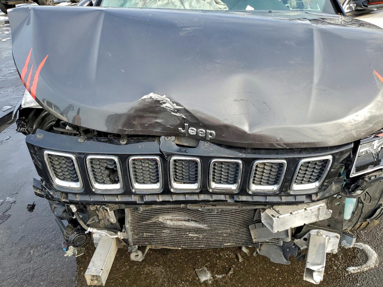 2019 JEEP COMPASS LIMITED photo 12