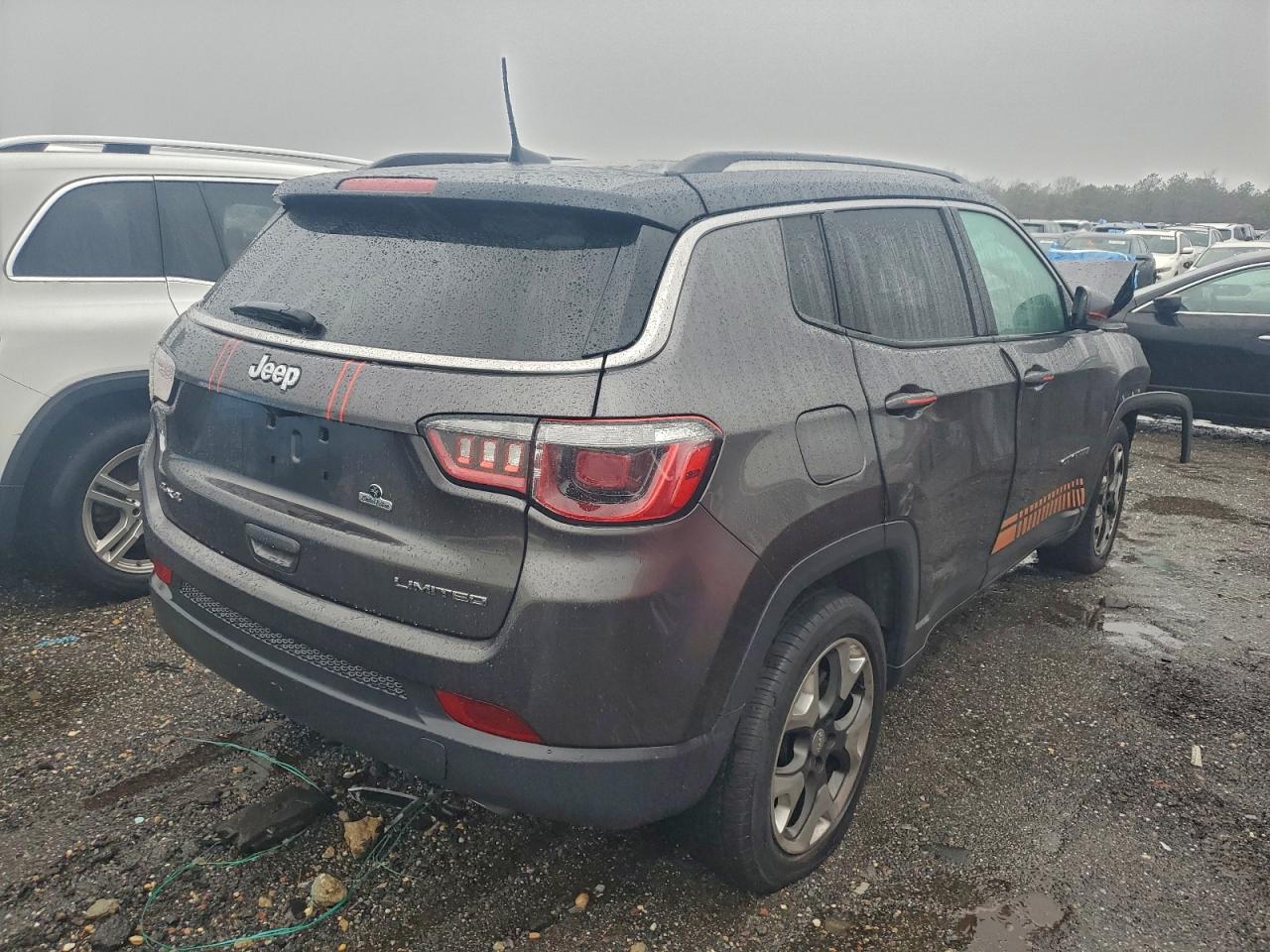 2019 JEEP COMPASS LIMITED photo 3