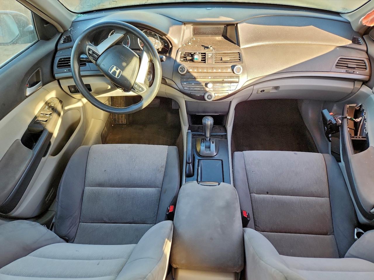 2009 HONDA ACCORD LXP photo 8