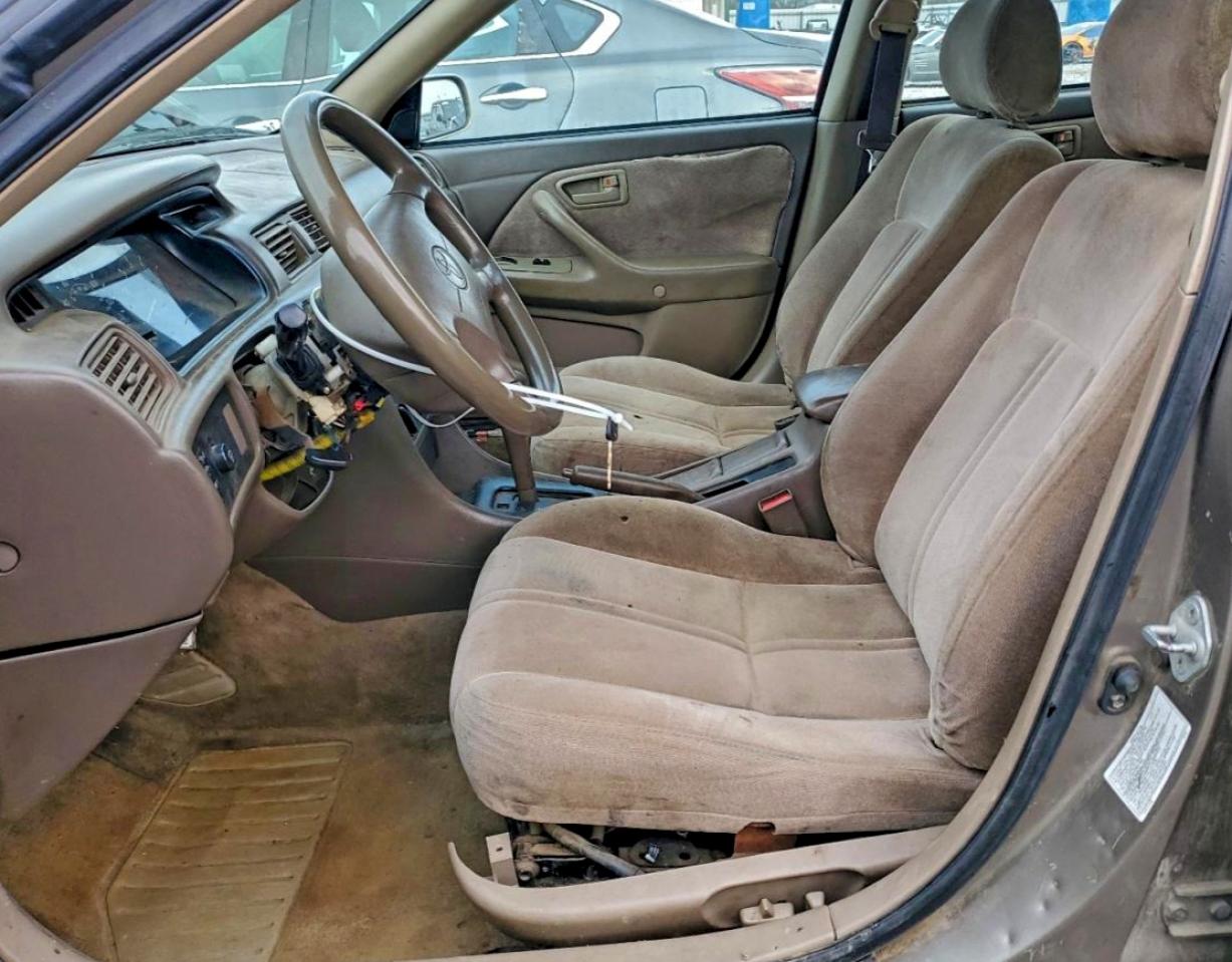 1999 TOYOTA CAMRY CE photo 7