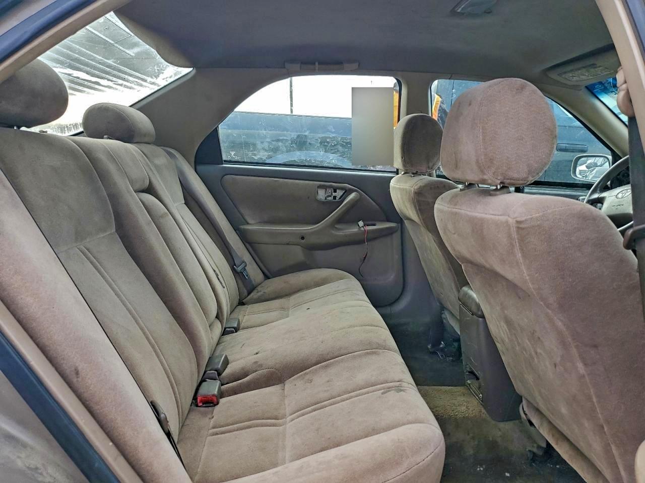 1999 TOYOTA CAMRY CE photo 10