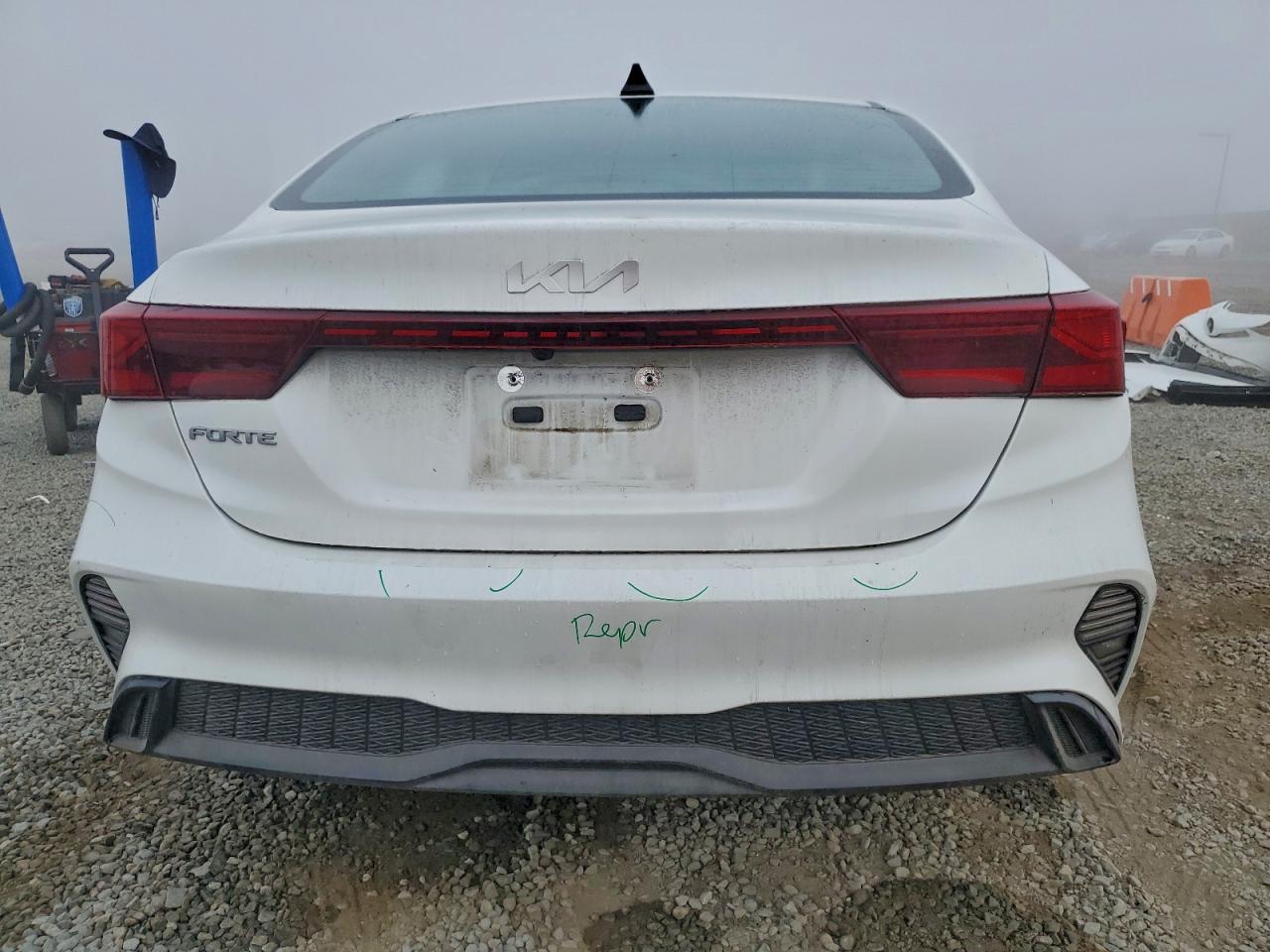 2023 KIA FORTE LX photo 11