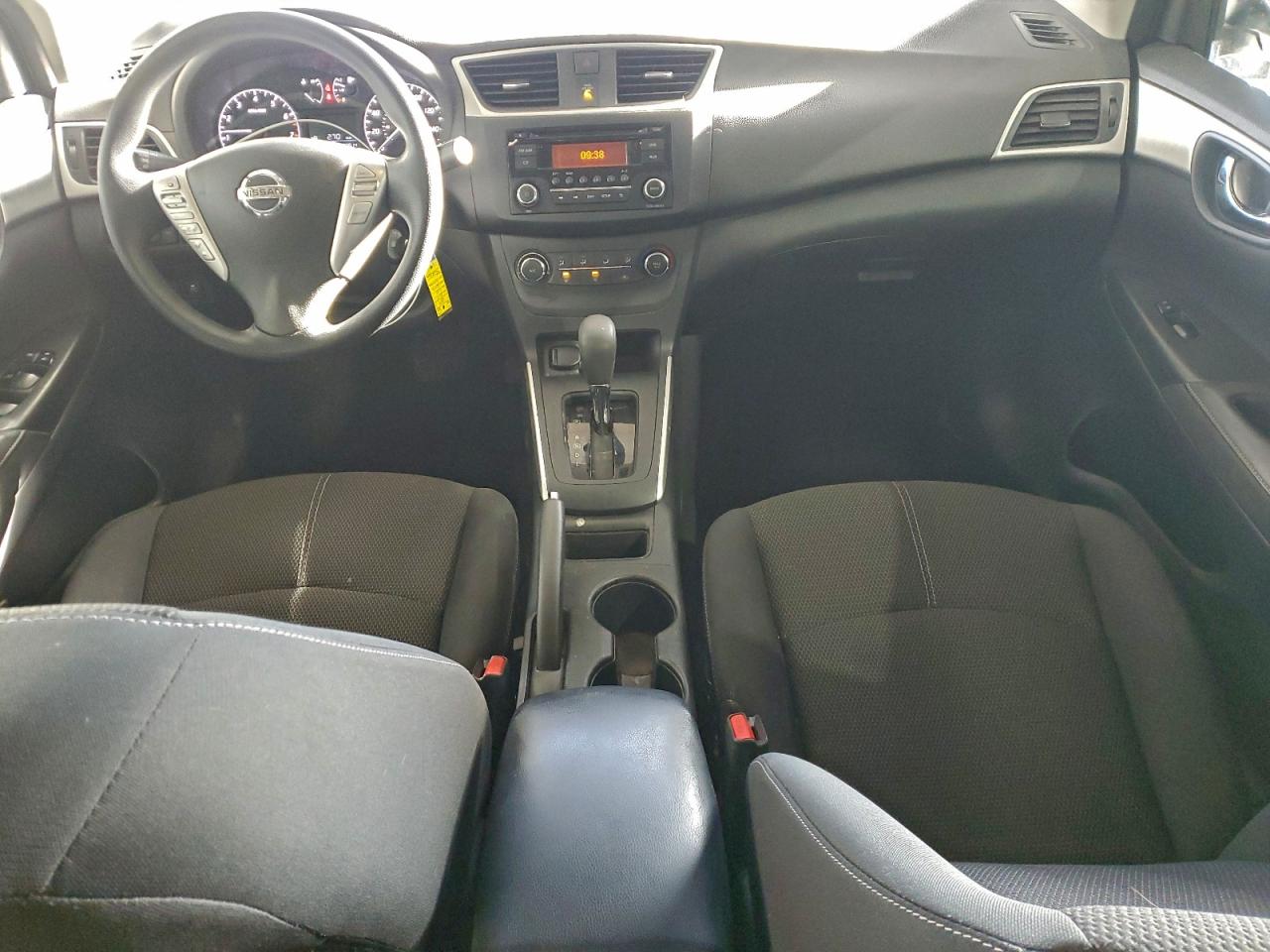 2017 NISSAN SENTRA S photo 15