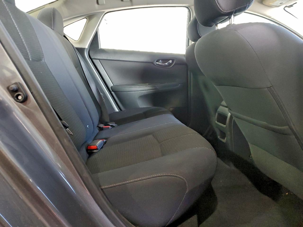 2017 NISSAN SENTRA S photo 19