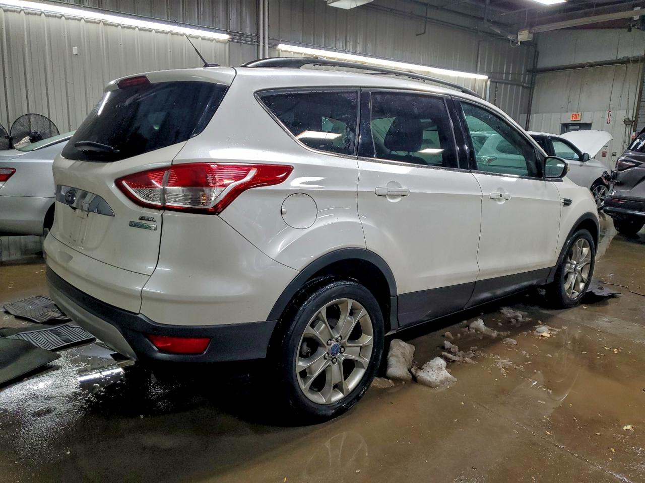 2013 FORD ESCAPE SEL photo 7