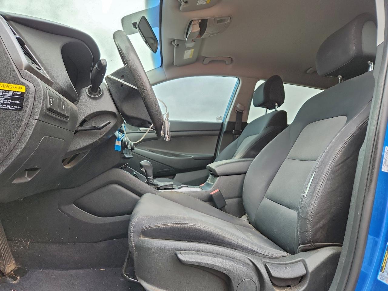 2018 HYUNDAI TUCSON SE photo 19
