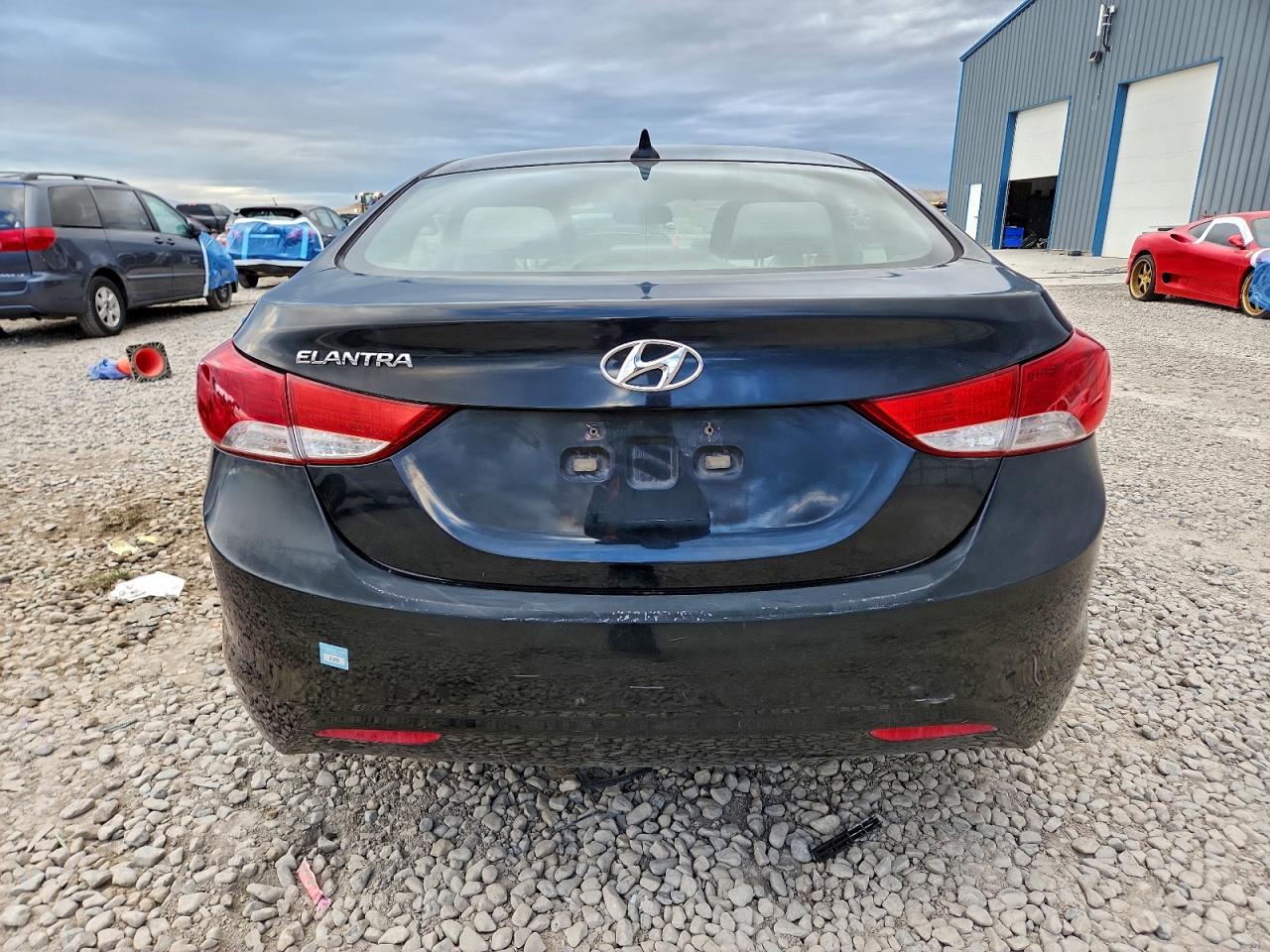 2013 HYUNDAI ELANTRA GLS photo 11