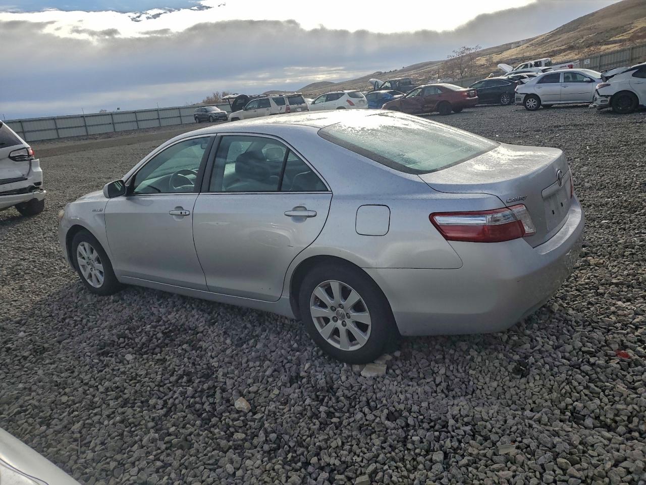 2009 TOYOTA CAMRY HYBRID photo 3