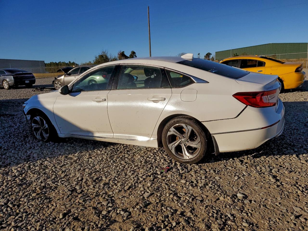 2018 HONDA ACCORD EX photo 4