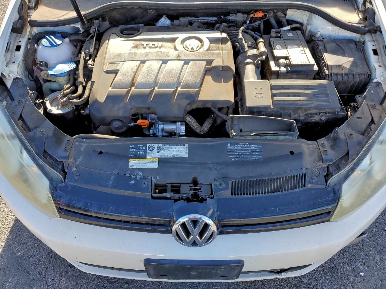 2011 VOLKSWAGEN GOLF photo 31
