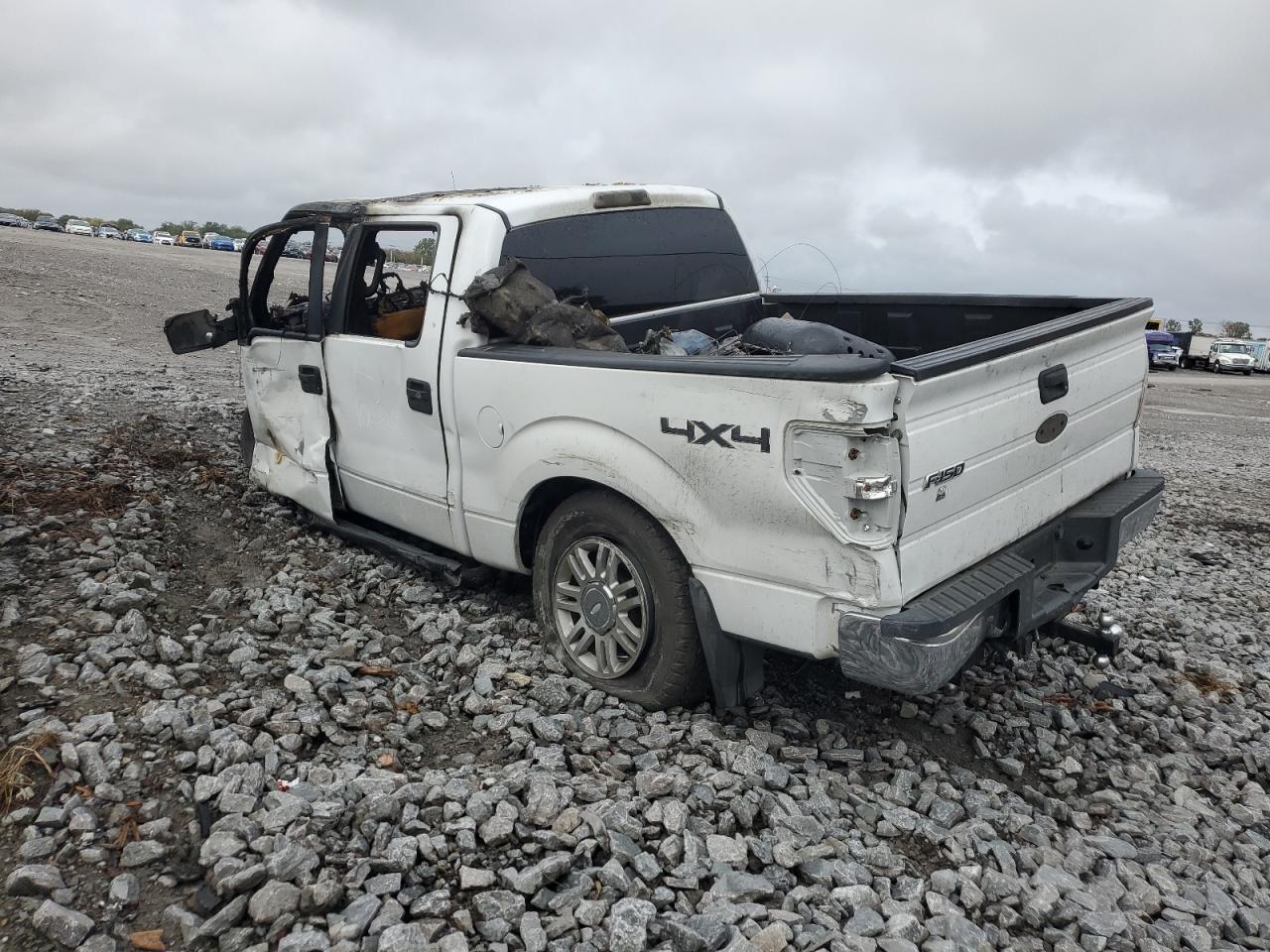 2010 FORD F150 SUPERCREW photo 2