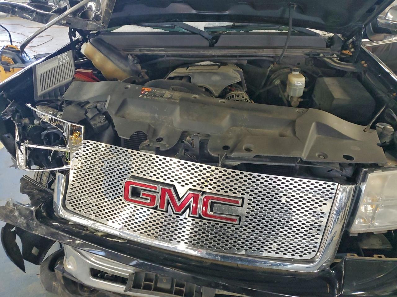 2011 GMC SIERRA K1500 SLE photo 11