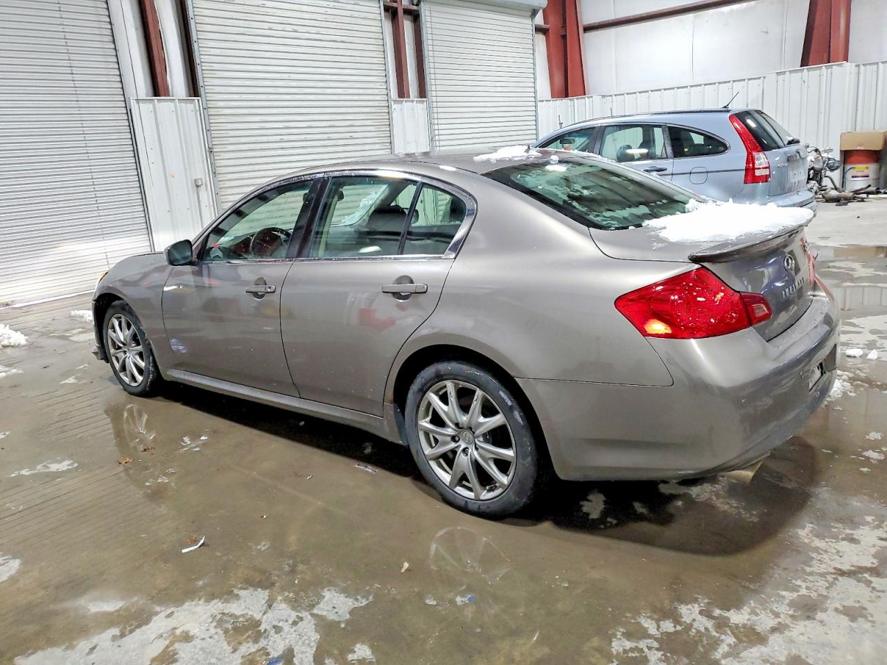2012 INFINITI G37 photo 3