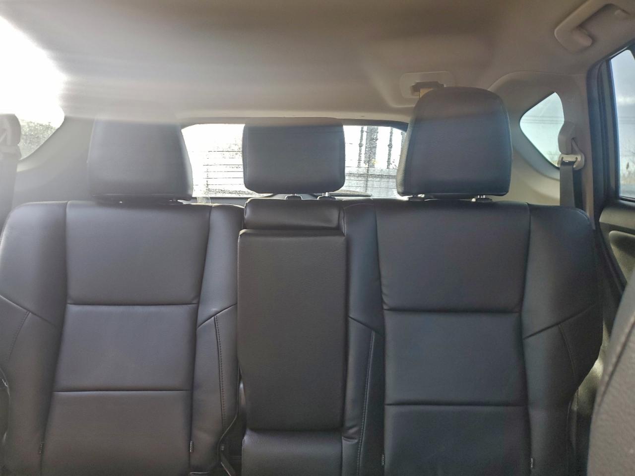 2018 TOYOTA RAV4 LE photo 19
