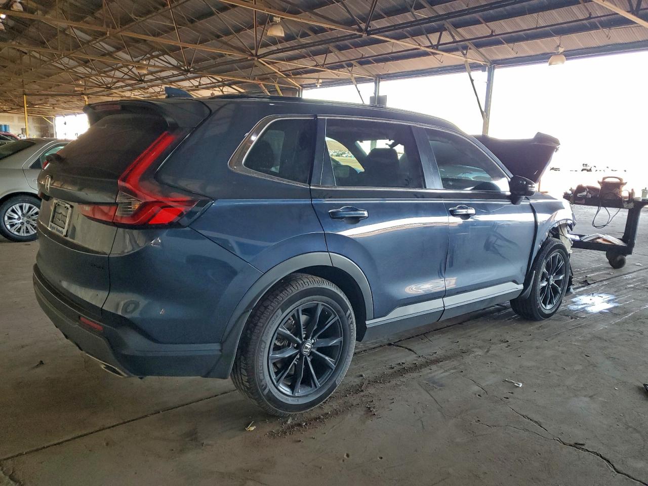 2024 HONDA CR-V SPORT photo 3