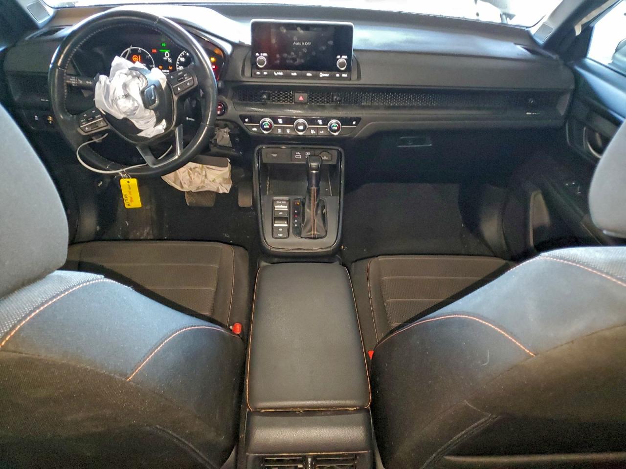 2024 HONDA CR-V SPORT photo 8
