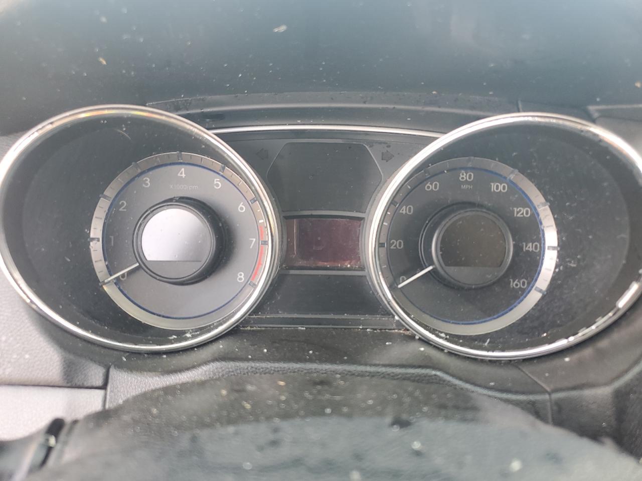 2014 HYUNDAI SONATA GLS photo 9