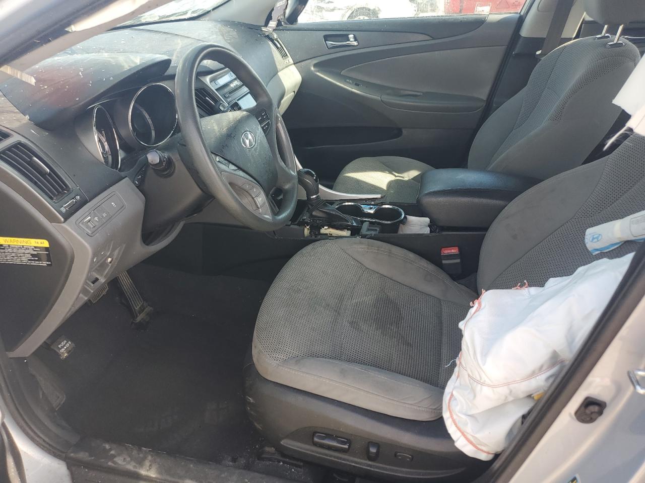 2014 HYUNDAI SONATA GLS photo 7