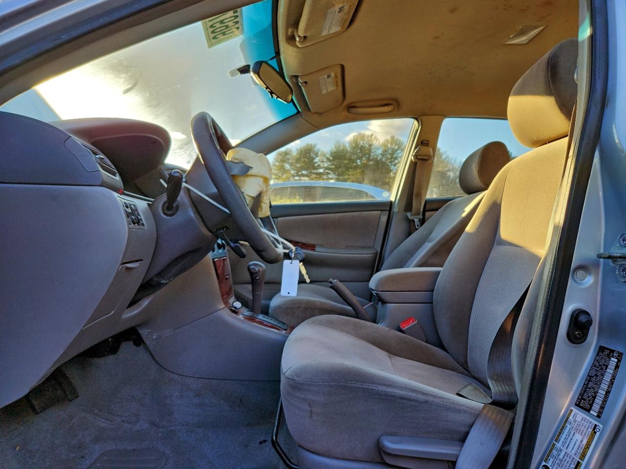 2005 TOYOTA COROLLA CE photo 19