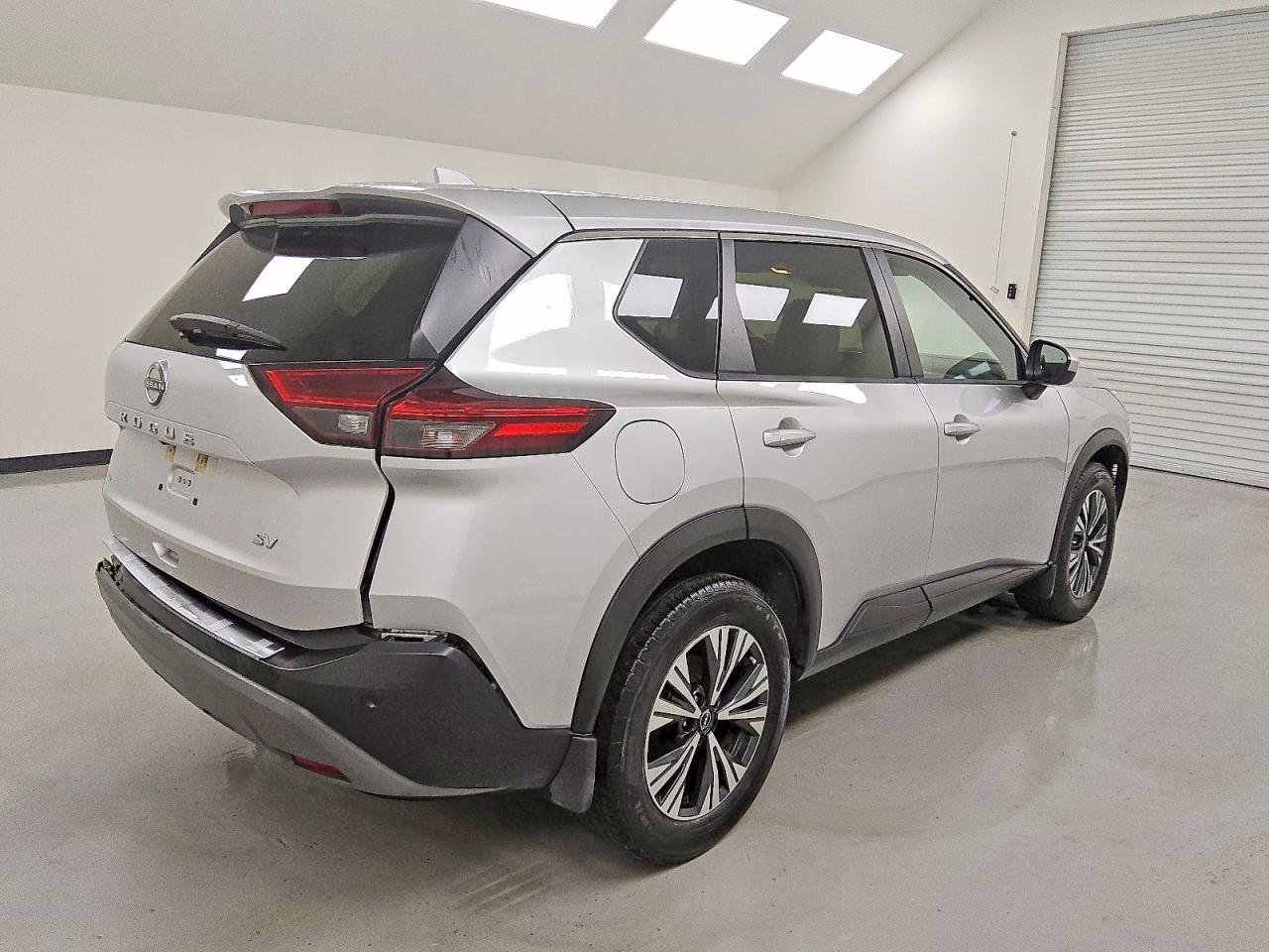 2023 NISSAN ROGUE SV photo 5