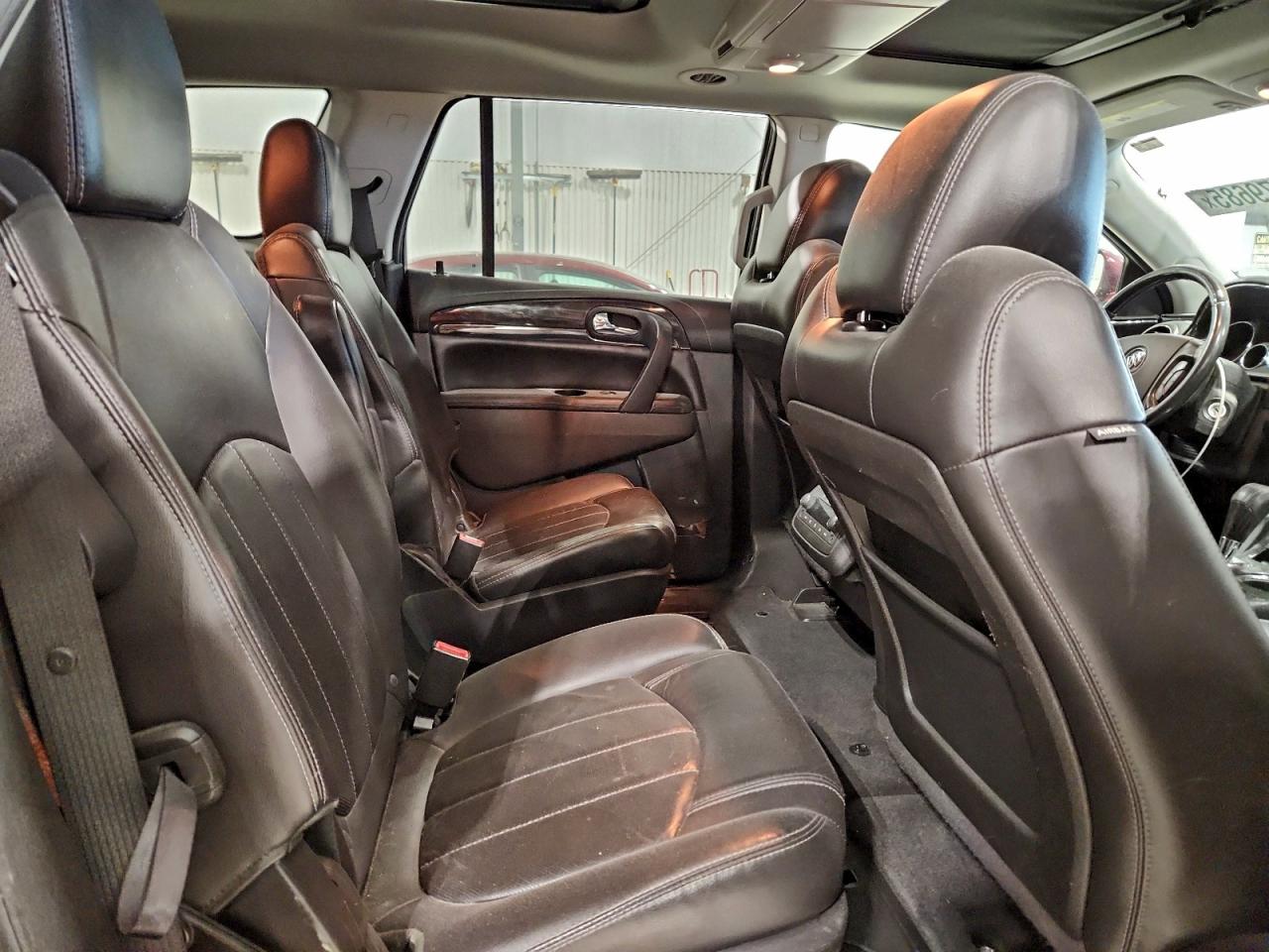 2016 BUICK ENCLAVE photo 31