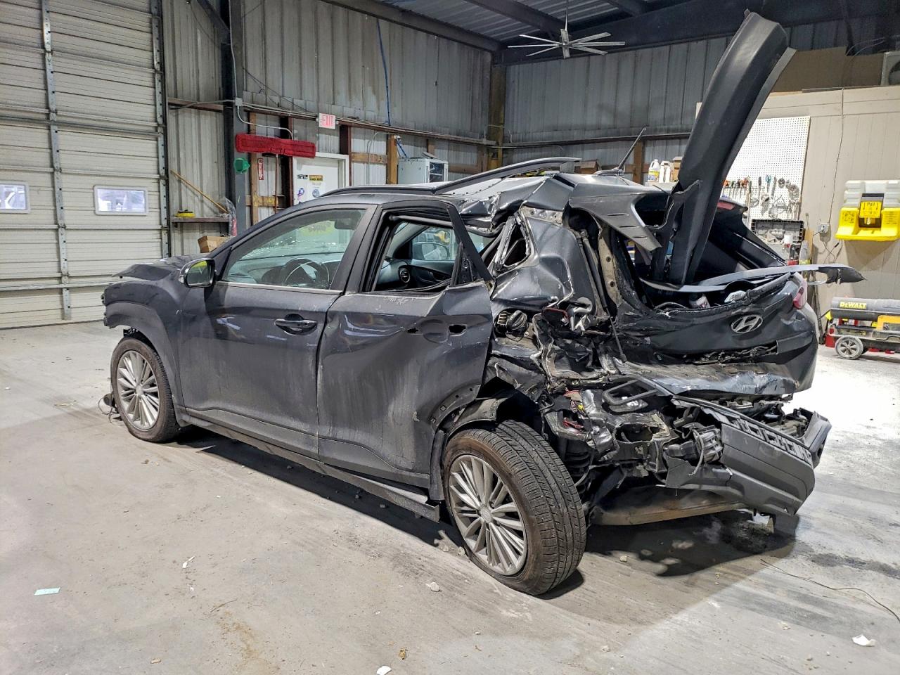 2020 HYUNDAI KONA SEL photo 2