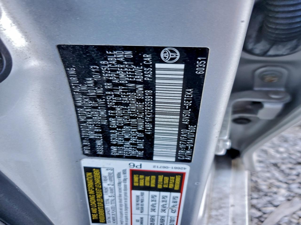 2014 TOYOTA CAMRY L photo 23