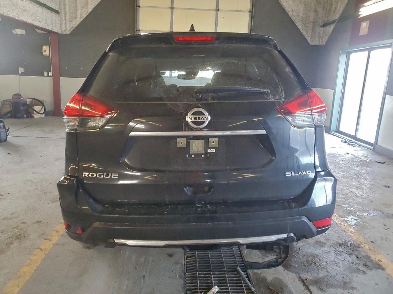 2017 NISSAN ROGUE S photo 16