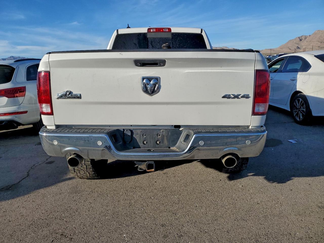 2018 RAM 1500 SLT photo 6