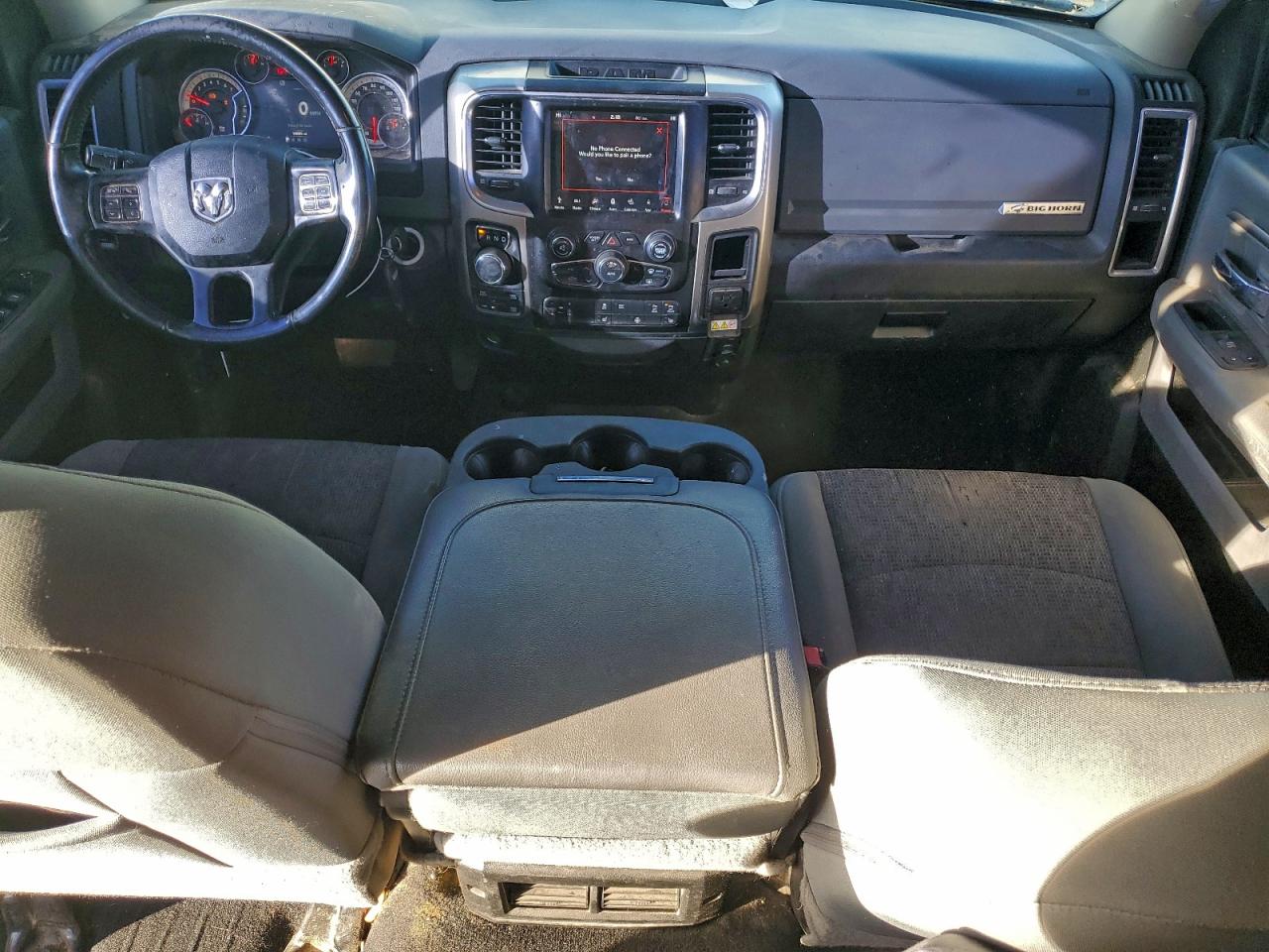 2018 RAM 1500 SLT photo 8