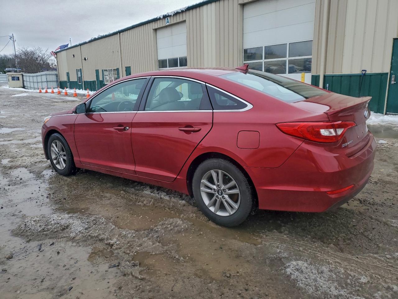2016 HYUNDAI SONATA SE photo 2