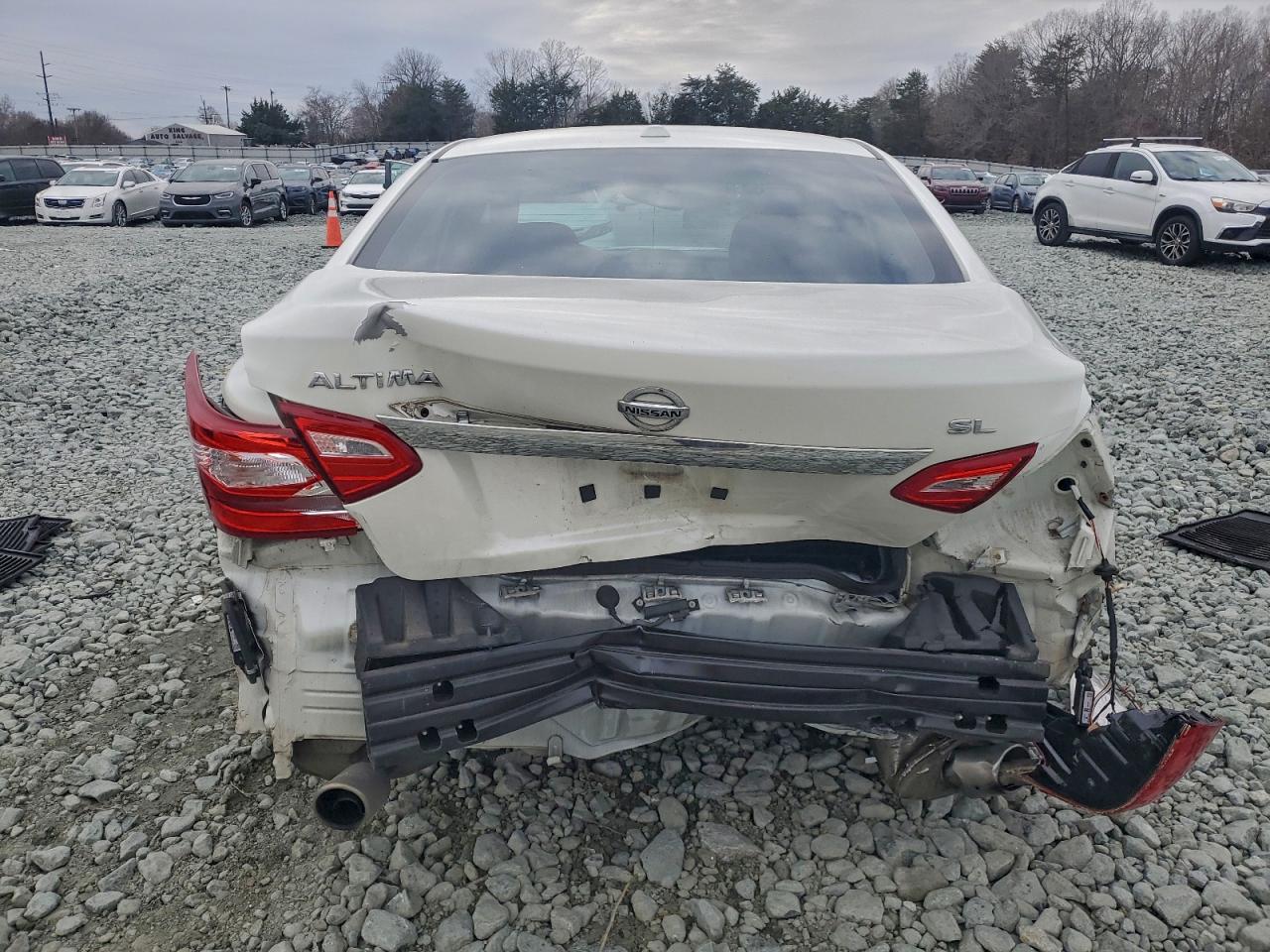 2016 NISSAN ALTIMA 2.5 photo 6