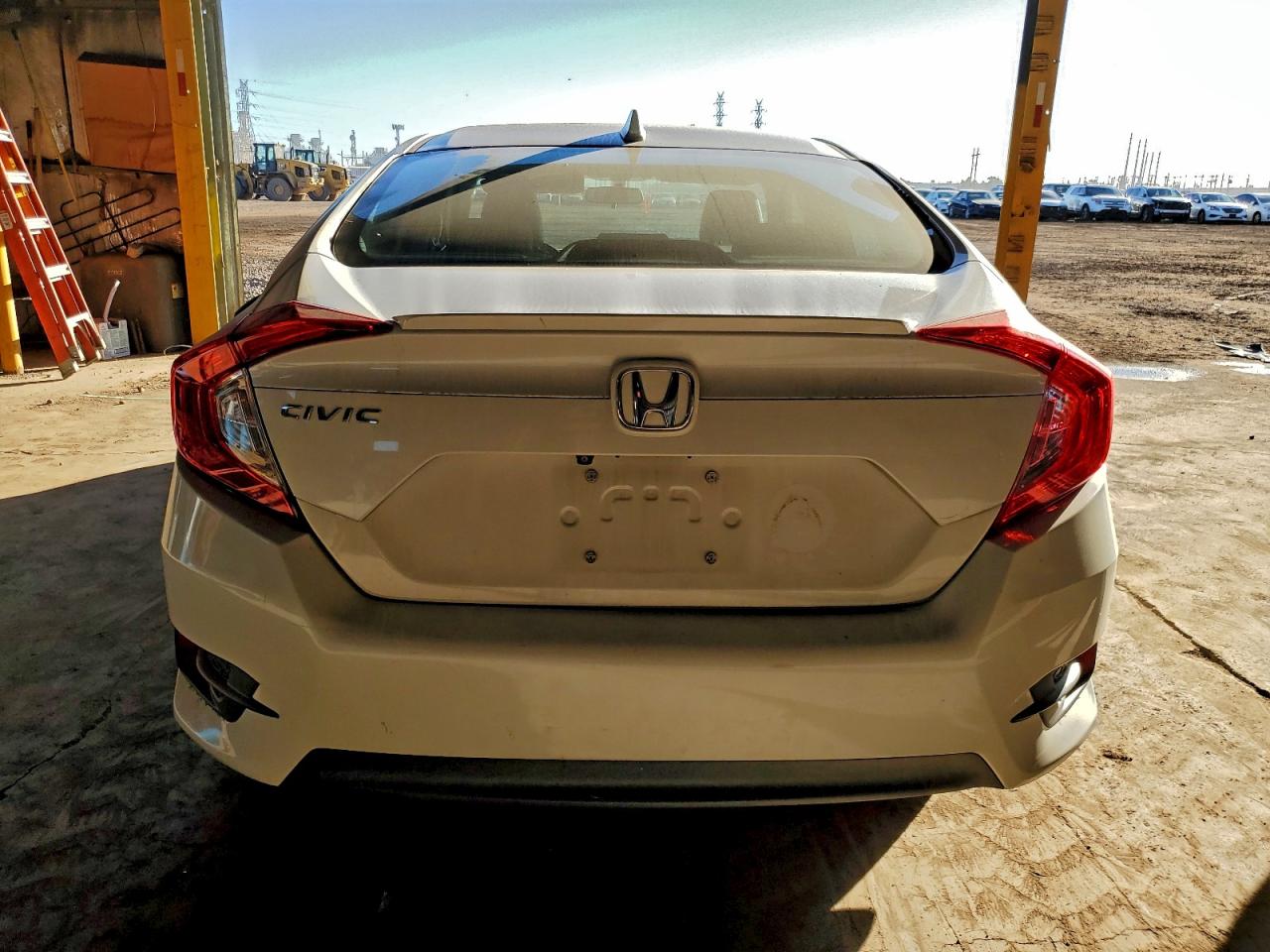 2017 HONDA CIVIC EX photo 6