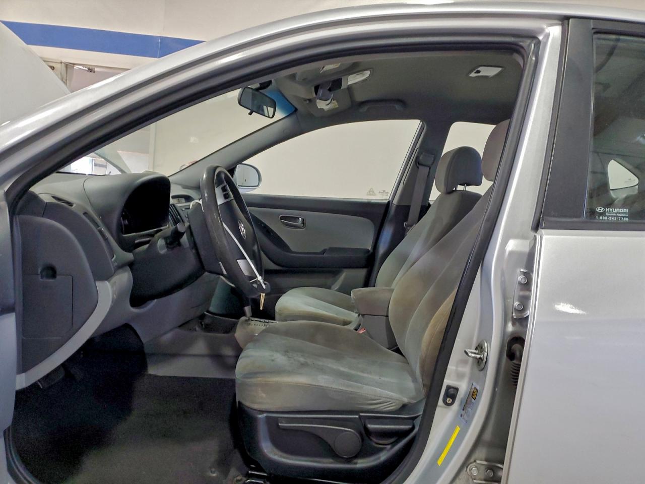 2009 HYUNDAI ELANTRA GLS photo 7