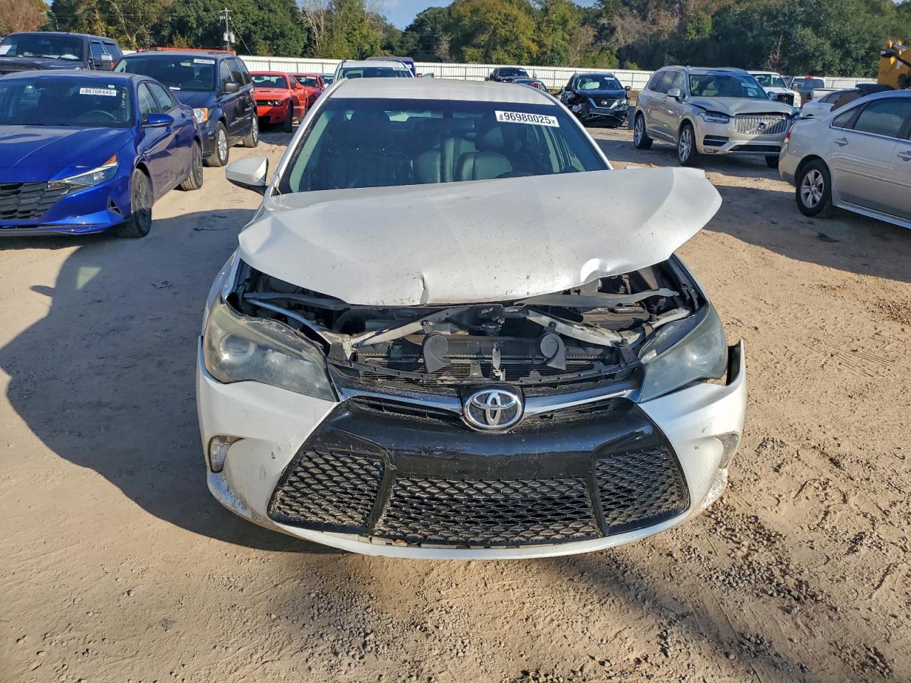 2016 TOYOTA CAMRY LE photo 9