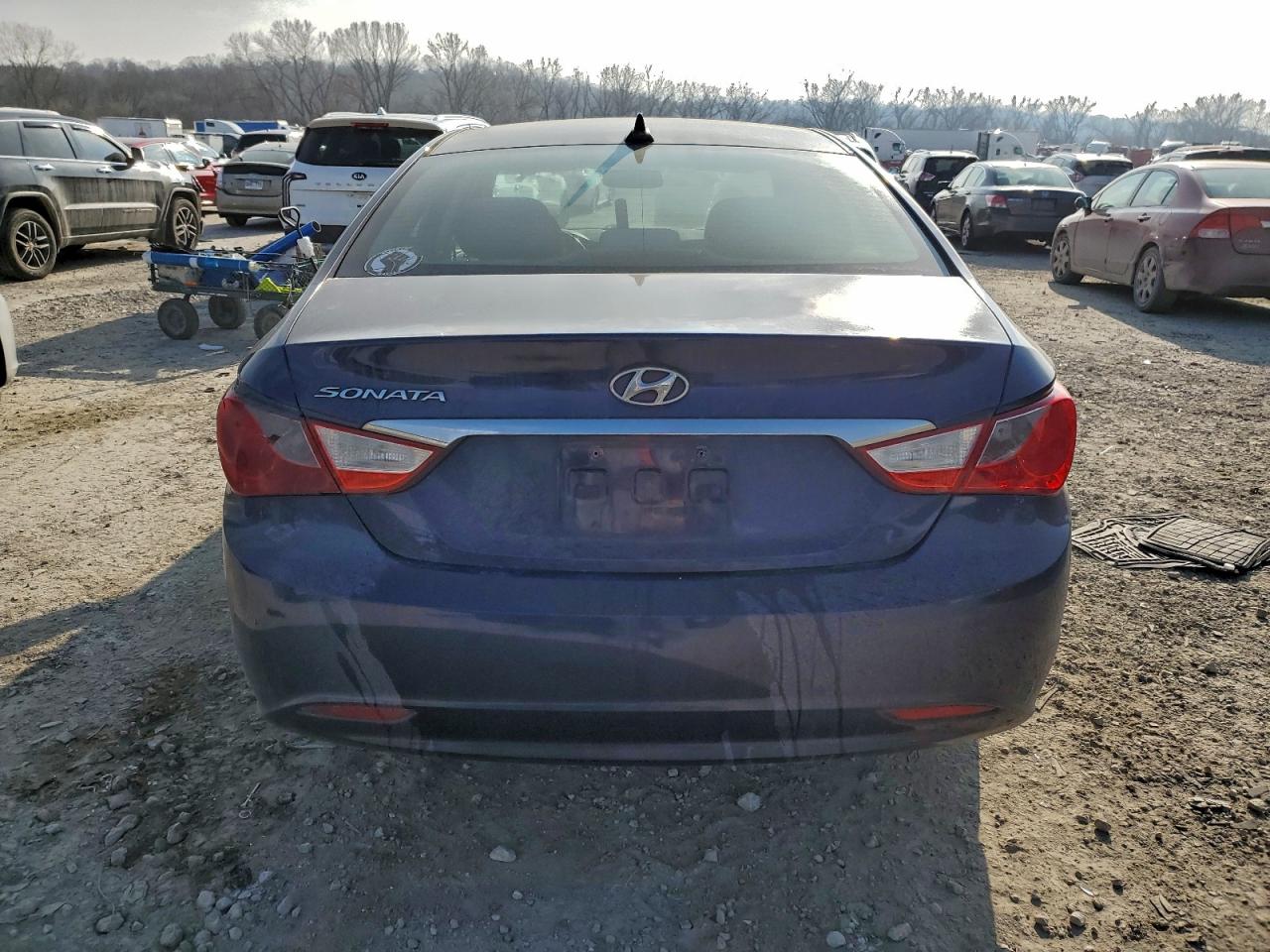 2011 HYUNDAI SONATA GLS photo 6