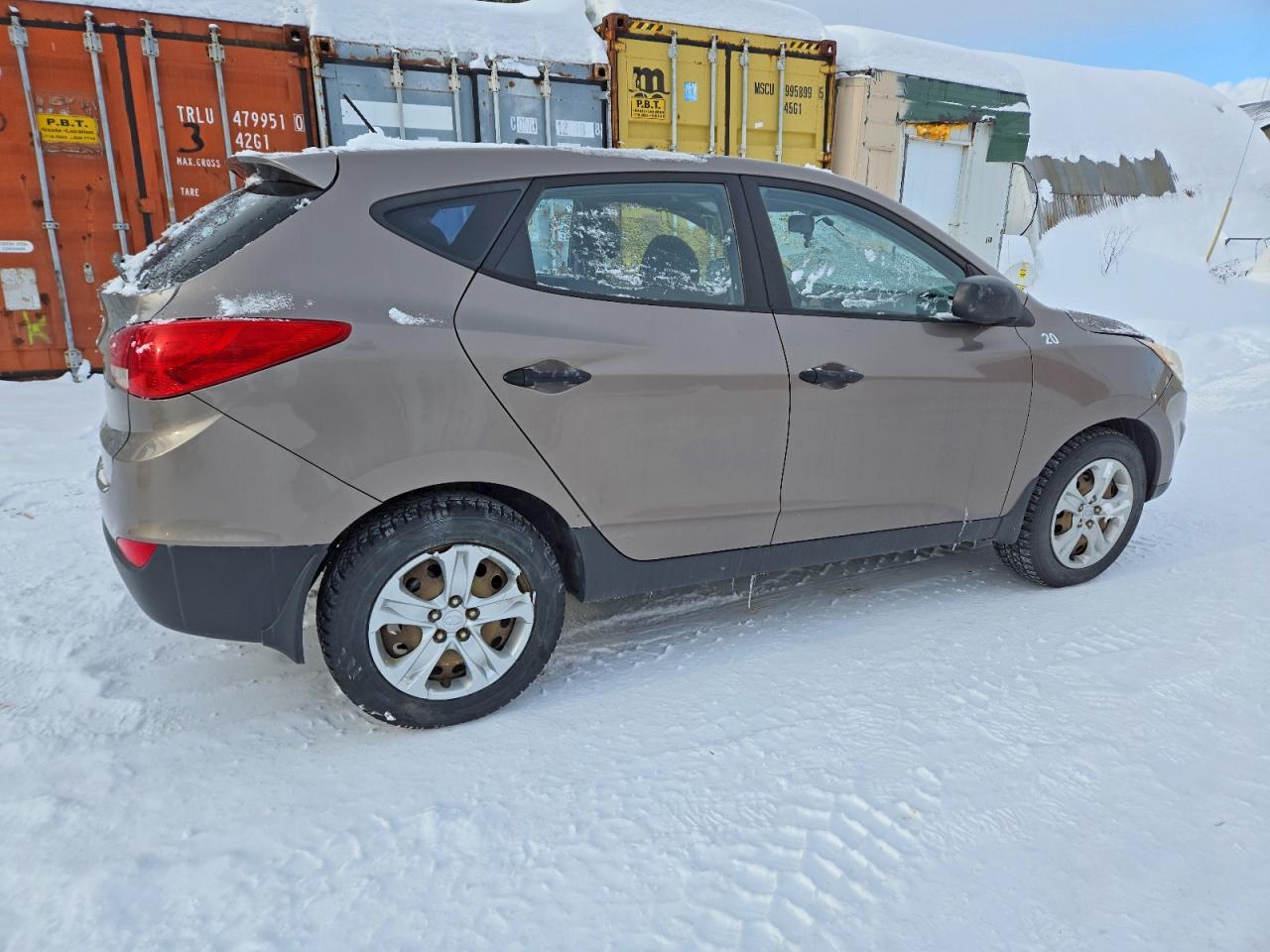 2012 HYUNDAI TUCSON GL photo 5
