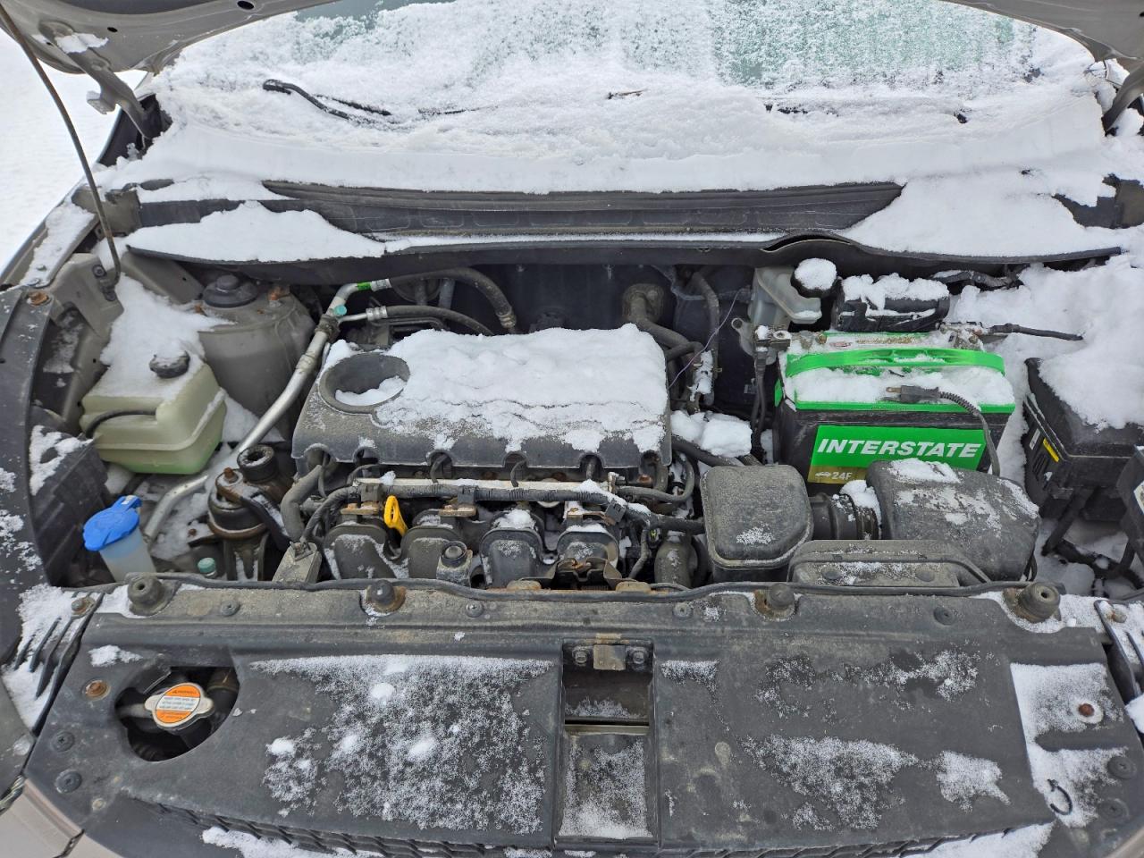2012 HYUNDAI TUCSON GL photo 23