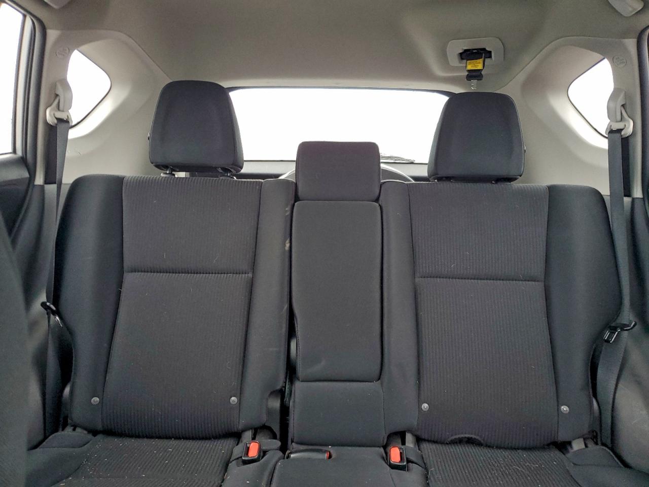 2016 TOYOTA RAV4 LE photo 10