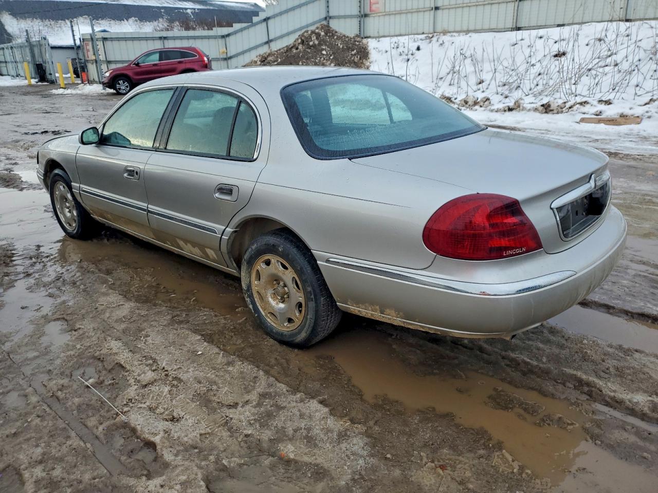 2002 LINCOLN CONTINENTAL photo 2