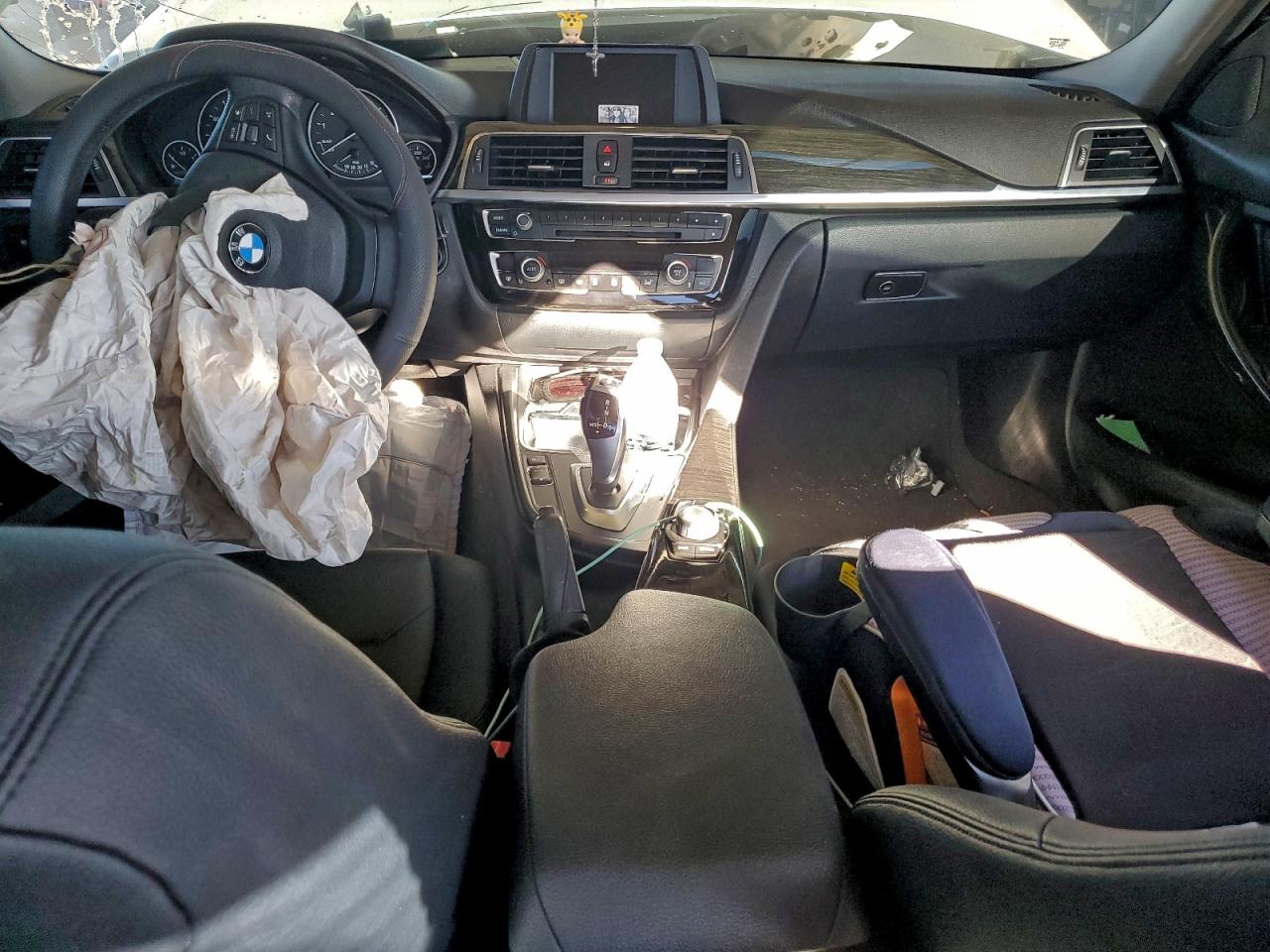 2016 BMW 320 I photo 8
