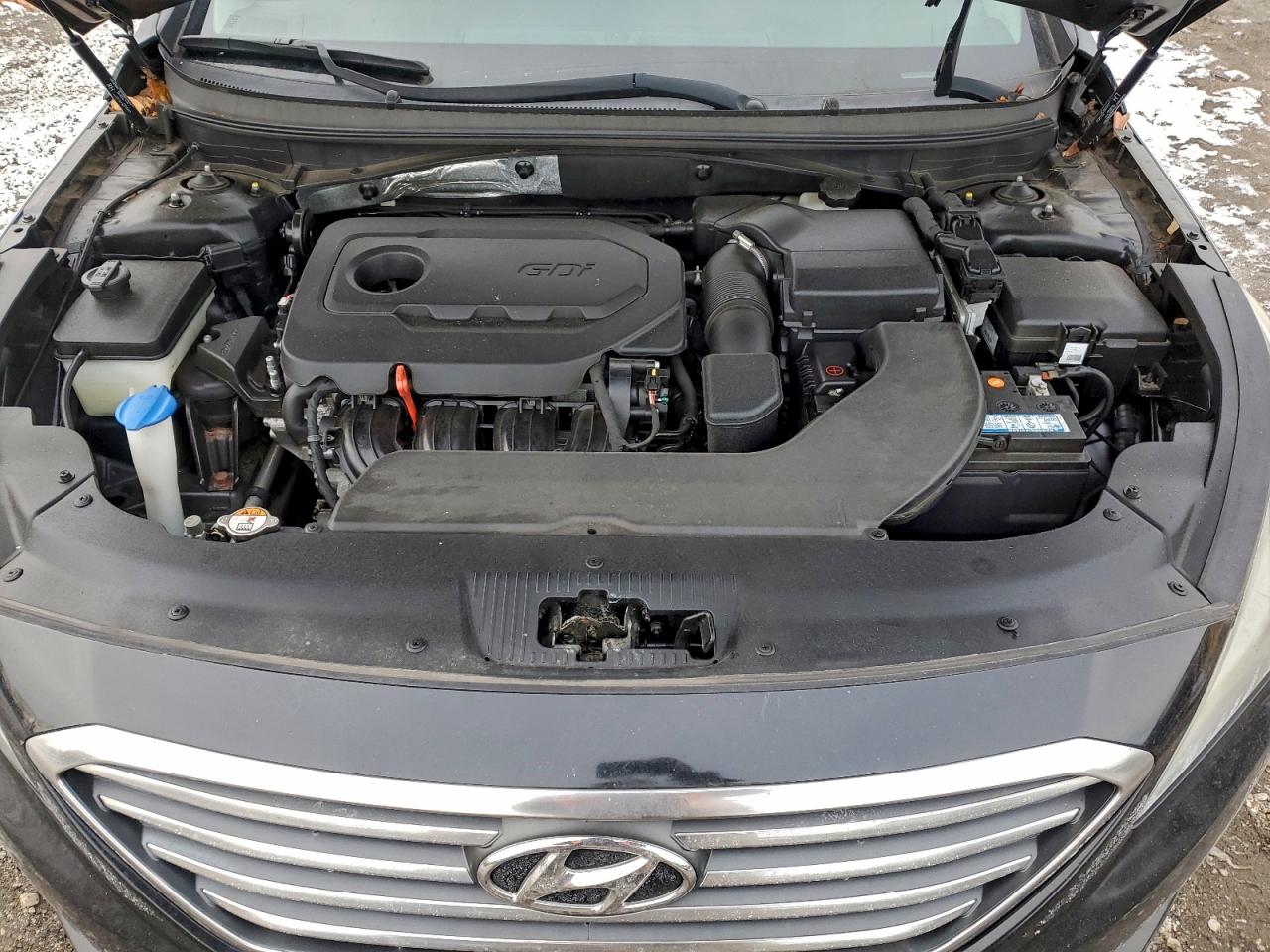2015 HYUNDAI SONATA SE photo 11