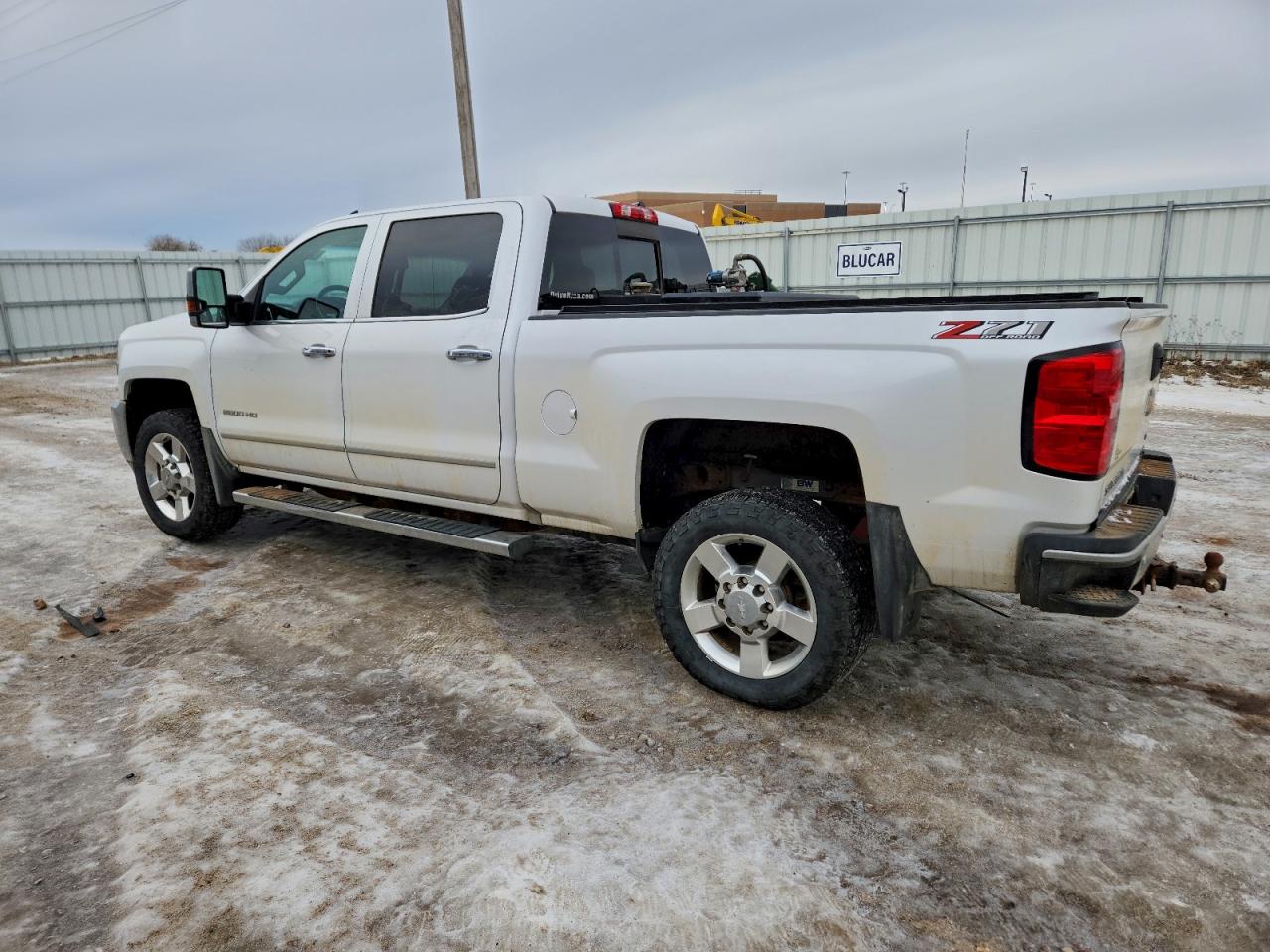 2018 CHEVROLET SILVERADO K2500 HEAVY DUTY LTZ photo 2