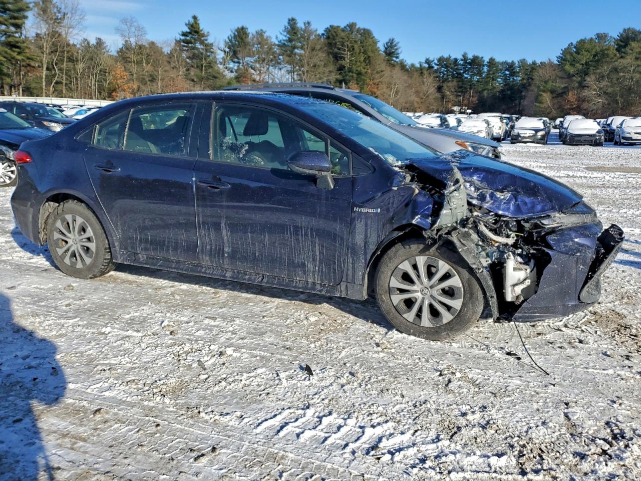 2021 TOYOTA COROLLA LE photo 4