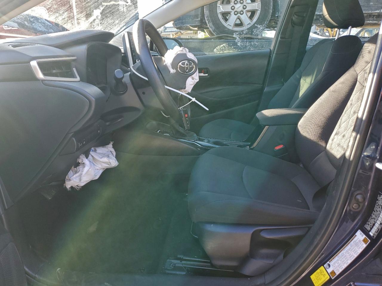 2021 TOYOTA COROLLA LE photo 7