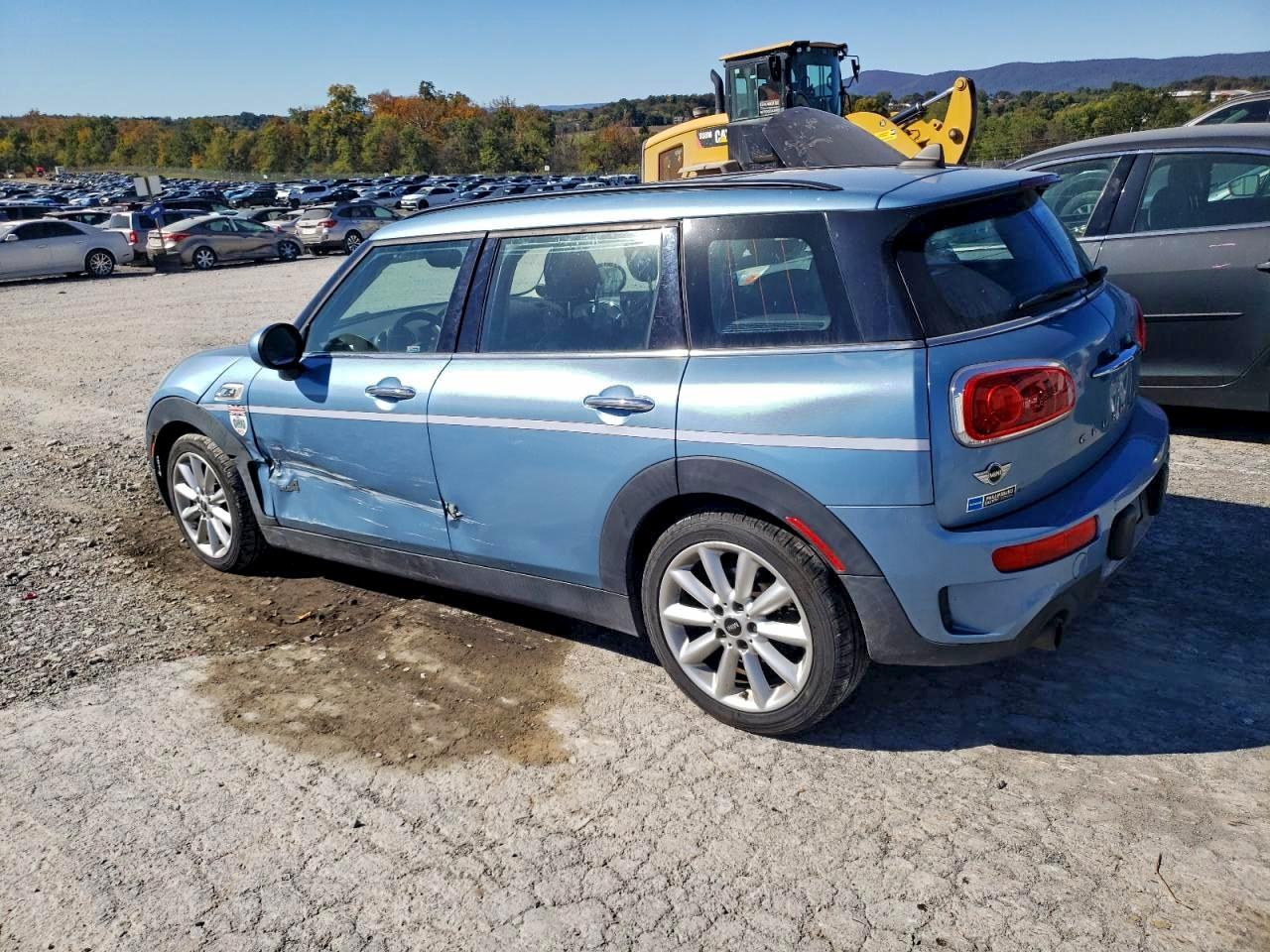 2017 MINI COOPER S CLUBMAN ALL4 photo 2