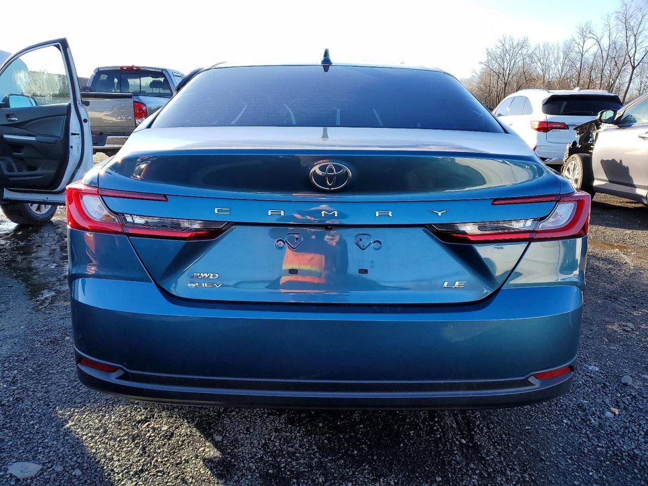 2025 TOYOTA CAMRY XSE photo 6