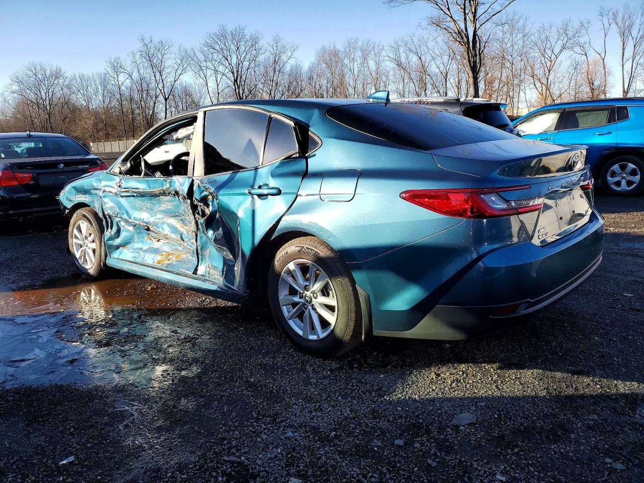2025 TOYOTA CAMRY XSE photo 2