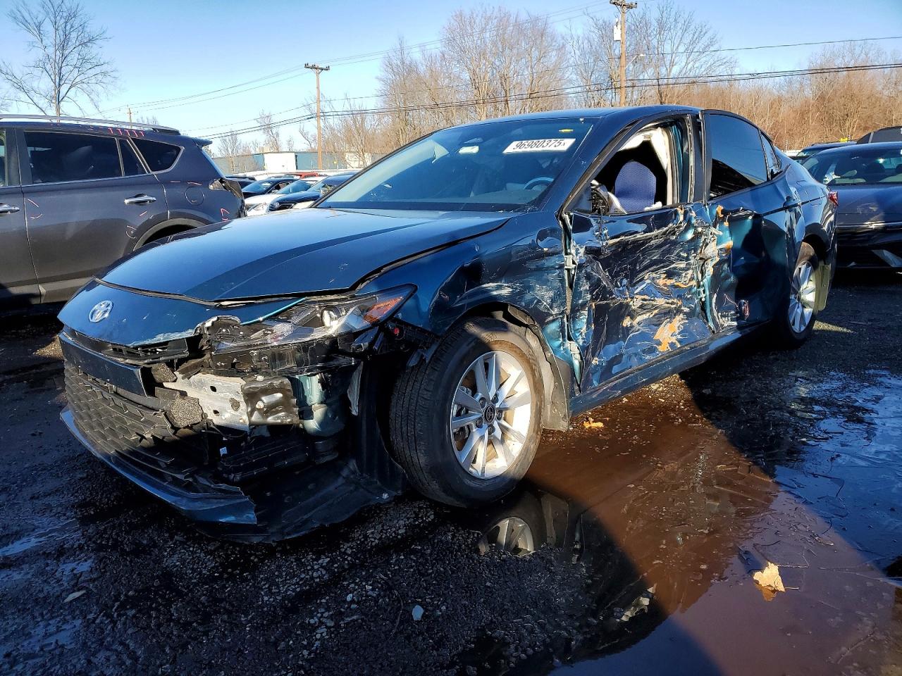 2025 TOYOTA CAMRY